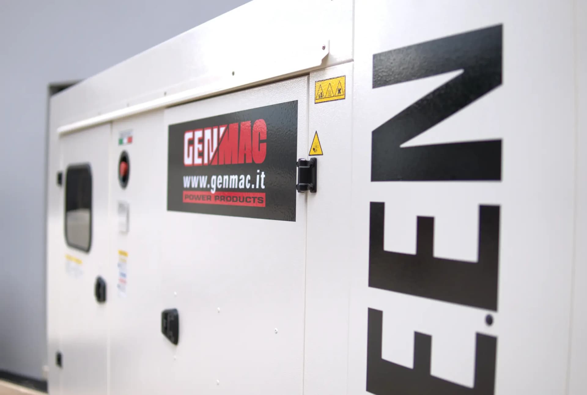 Detalle de generador GENMAC